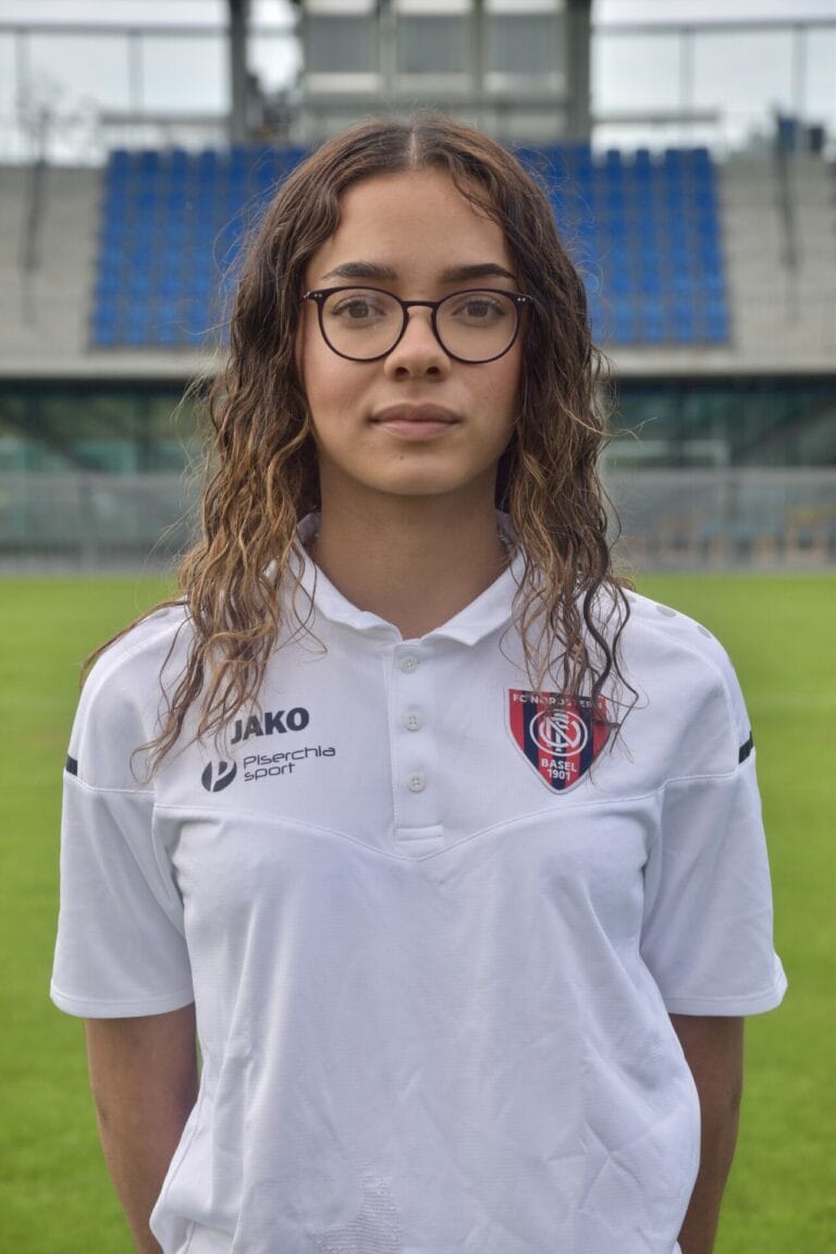 Kamilla Chaveiro Sena - Ausbilderin