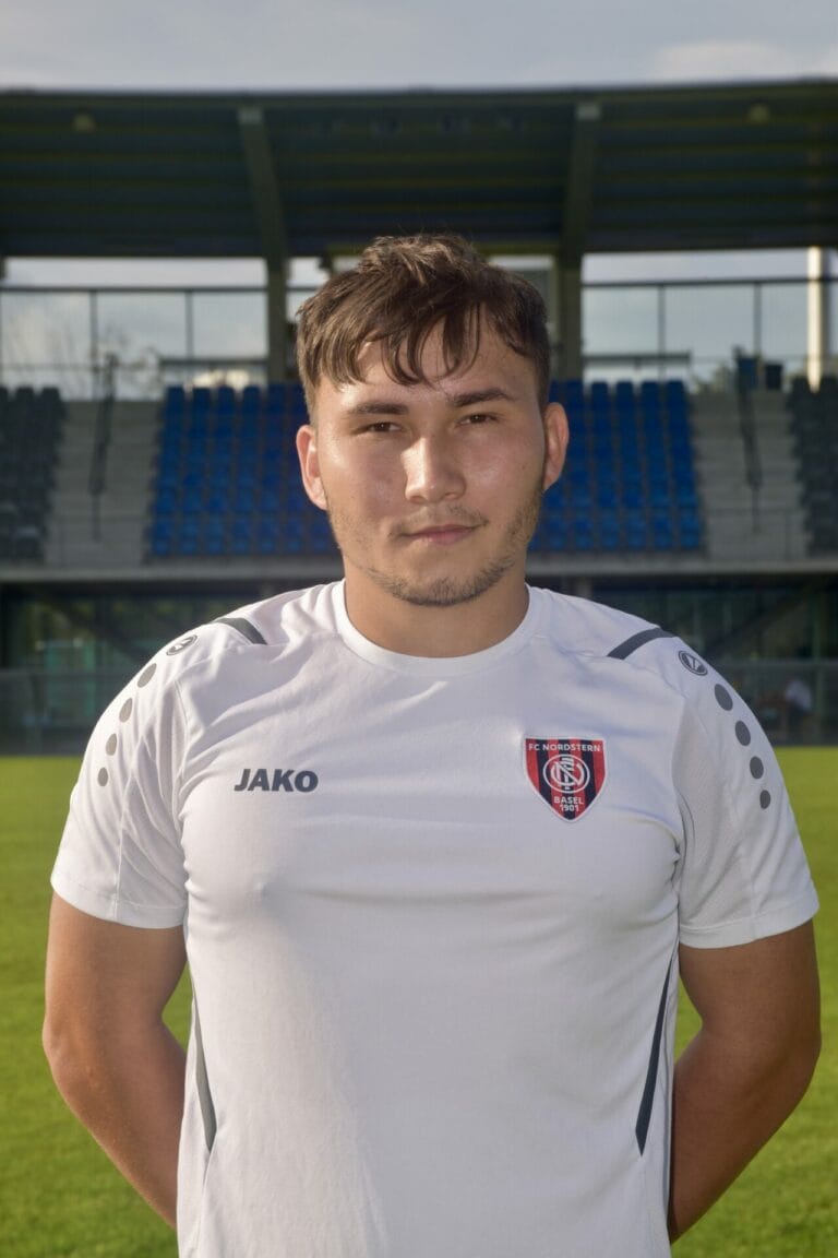Amirhossein Ozbek - Assistent