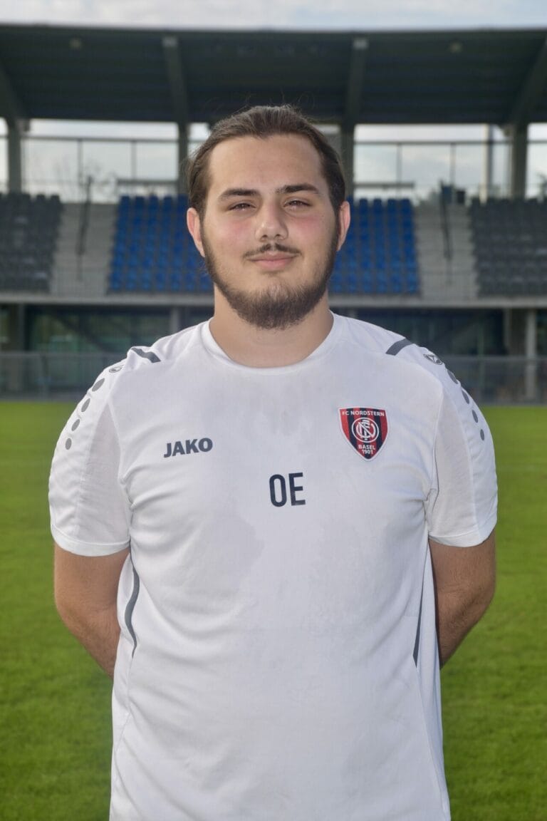 Orhan Emir - Assistent