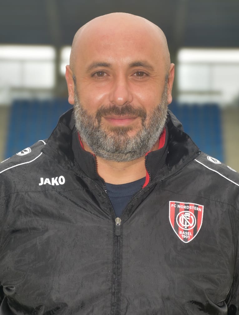 Ömer Uçar - Assistent