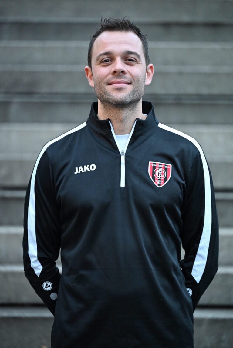 Ioannis Gravas - Assistent