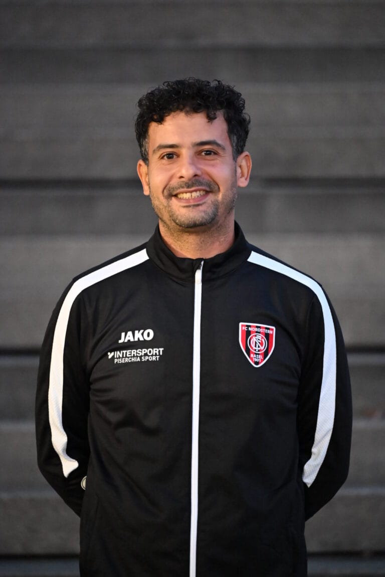 Soufiane Bazghout - Ausbilder